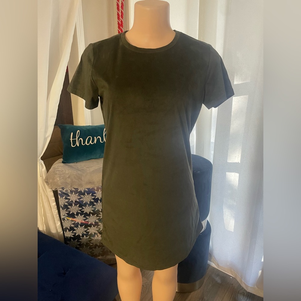NWT Forever 21 Suede Olive Green T-Shirt Dress Small Soft Comfy Fall Attire